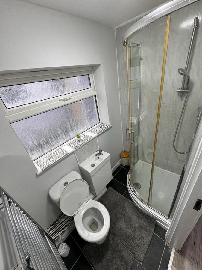 Seven Stars Of Heeley Selly Oak Guest house Birmingham